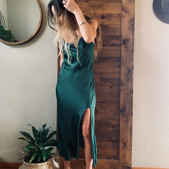 Wild Ones Slippery When Wet Dress - Picture 11 of 16